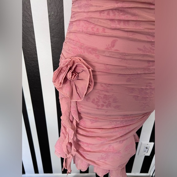 Blush Pink Strapless Floral Print Ruched Cutout Draped Mini Dress - NWT - Picture 7 of 10